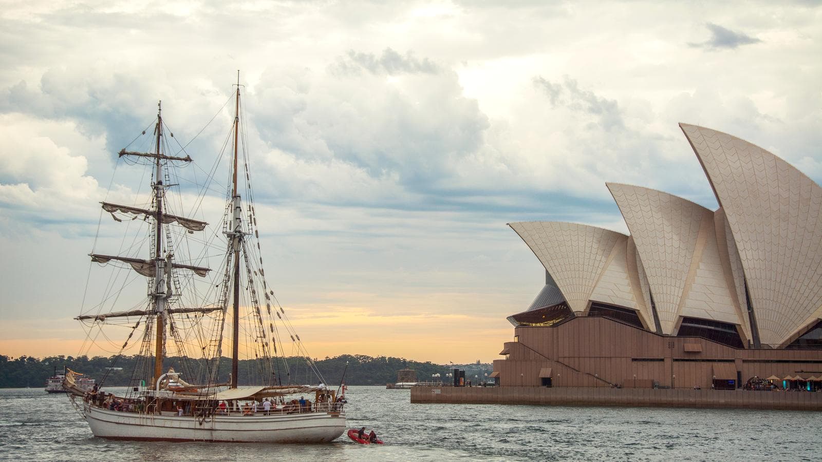 Best of the Red Centre and Eastern Australia — Plus