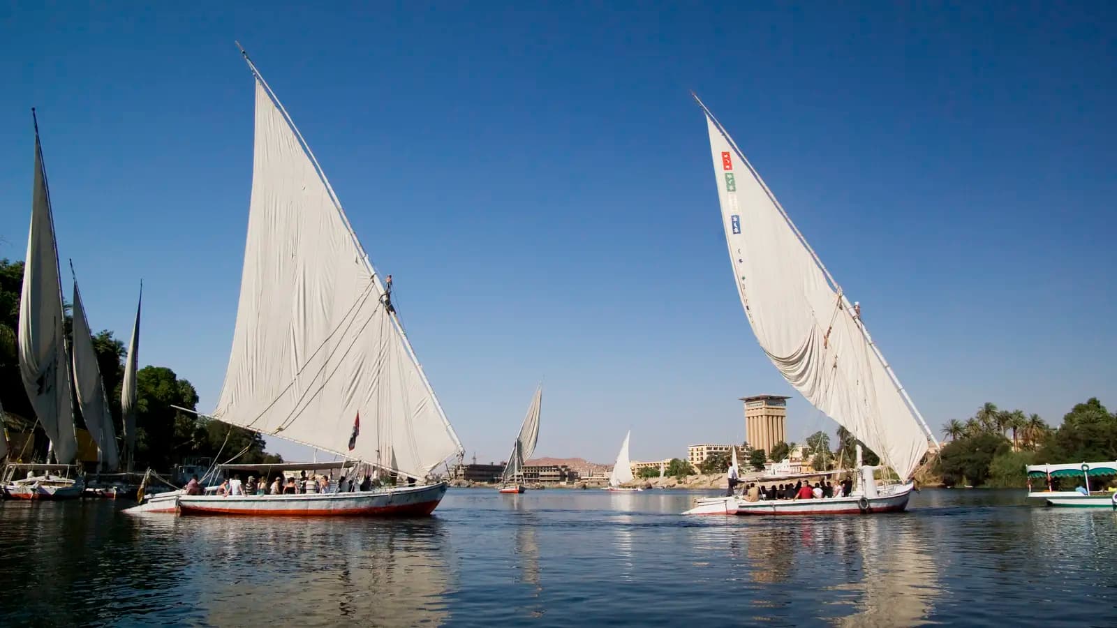 Egypt: Boats & Bazaars