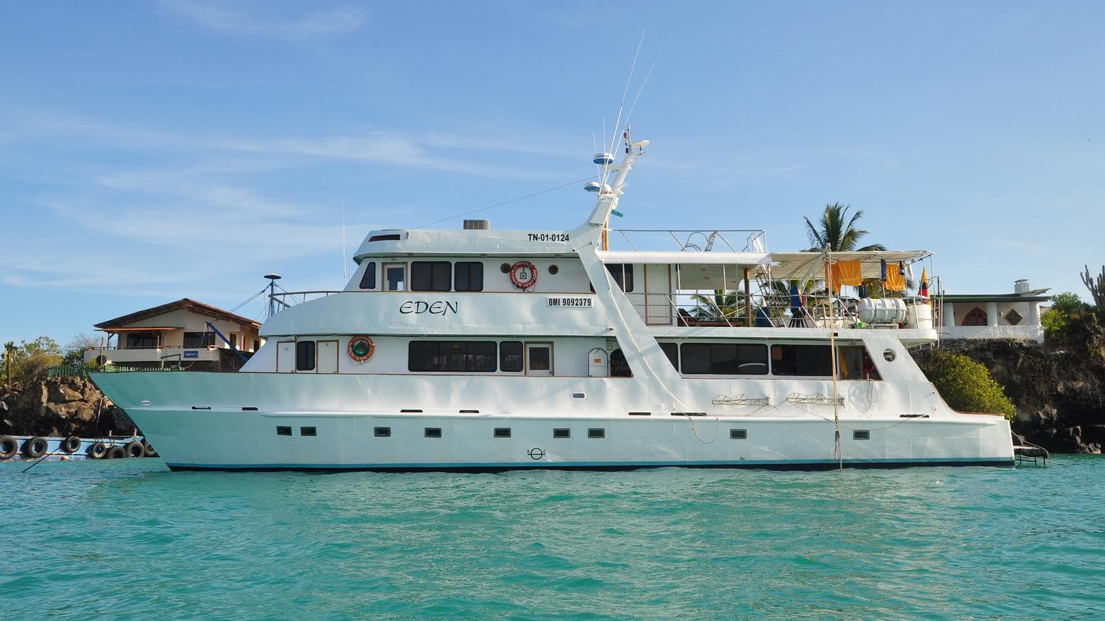 Complete Galápagos - Eden