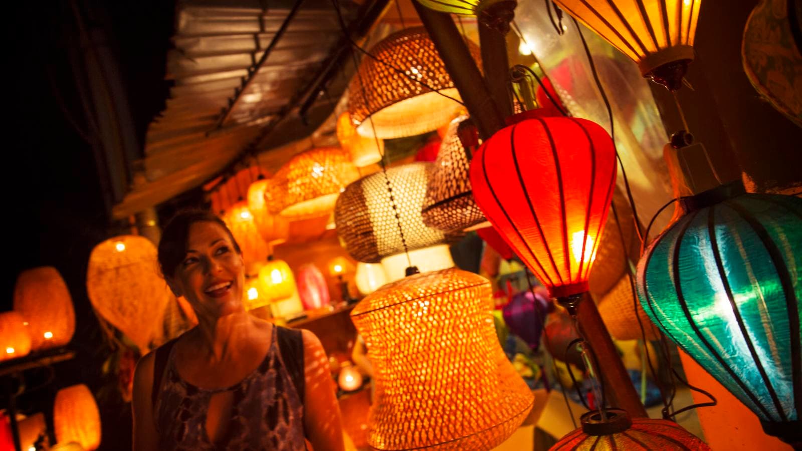 Classic Vietnam Hanoi to Ho Chi Minh City - Teenage Adventure